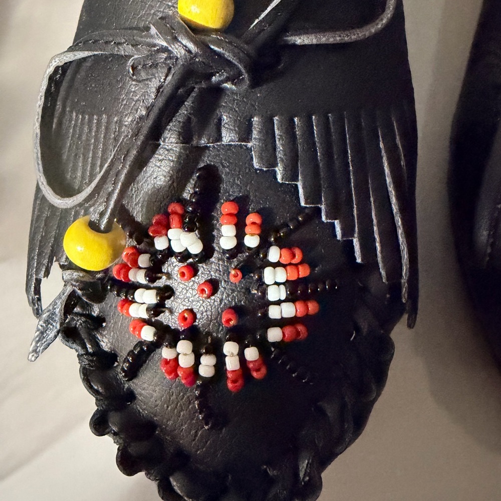 Valley Lane Black Moccasins with Bead Accents “BRAND NEW” - Picture 2 of 4